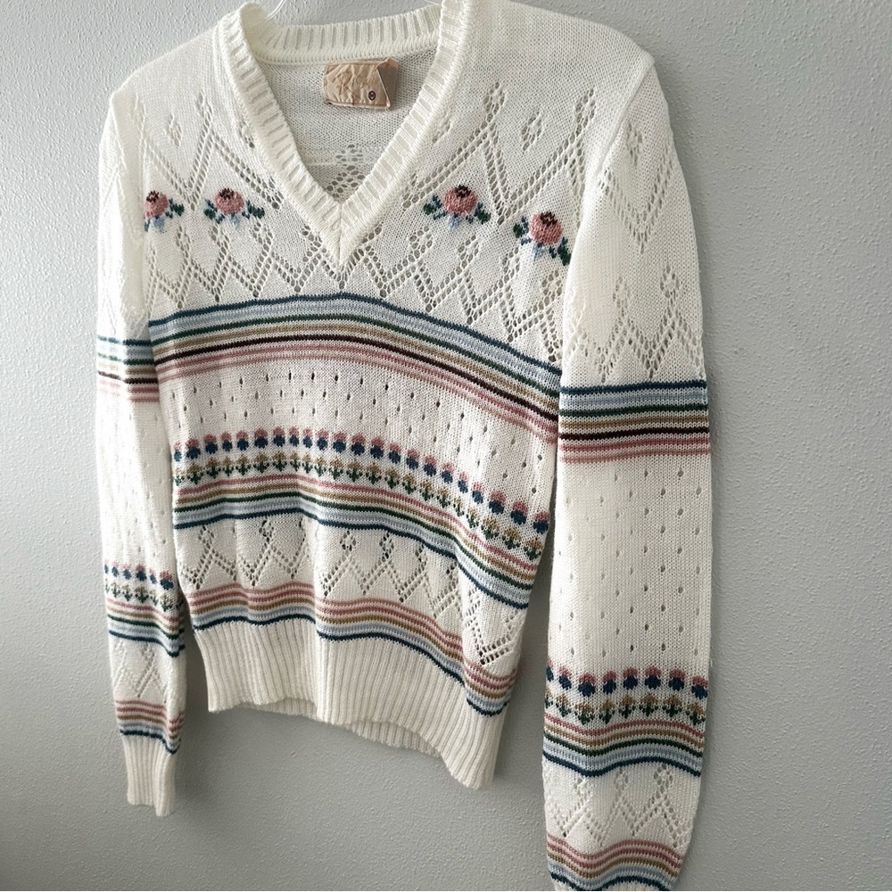 Womens Vintage Grandma Sweater Sz M V Neck Floral Cottagecore - Picture 6 of 12
